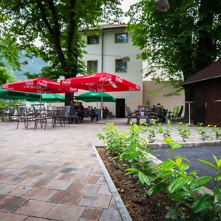 Kazina Apartahotel