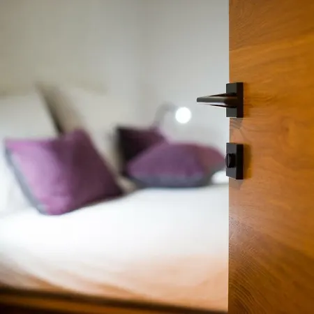 Kazina Apartahotel Jesenice